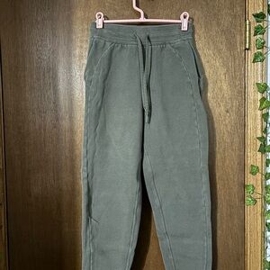 Lululemon Scuba Joggers